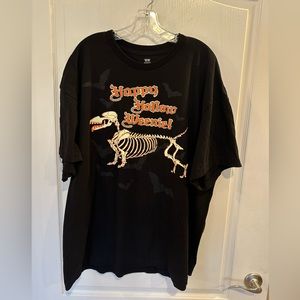 Halloween T-Shirt Happy Hollow Weenie Skeleton Dog Men’s 3XL unisex